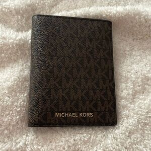 Michael Kors wallet